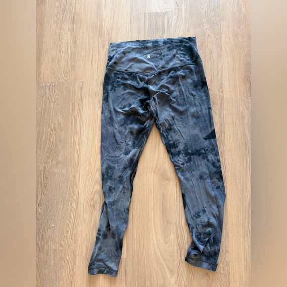 lululemon athletica Black Tie-Dye Leggings - Picture 4 of 5